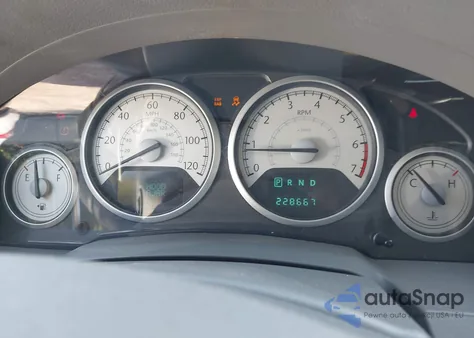 2008 Chrysler Town & Country Touring z USA, uszkodzony, nr VIN 2A8HR54P18R607080